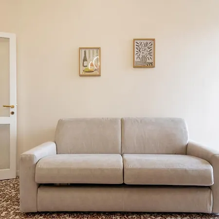 Altamura Trilocale Quartiere Bande Nere San Siro Milaan