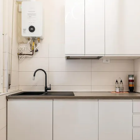 Apartament Altamura Trilocale Quartiere Bande Nere San Siro Mediolan